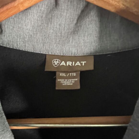 Ariat Men’s XXL Gray Soft Shell Jacket Wind Water Resistant Full Zip Stretch - Picture 4 of 13